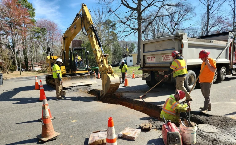 Toano Workers at Kingswood